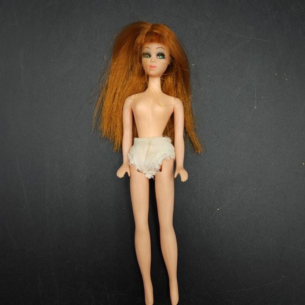 Vintage Topper Toys Dawn Doll Long Red Hair Green Eyes Head Mold K11